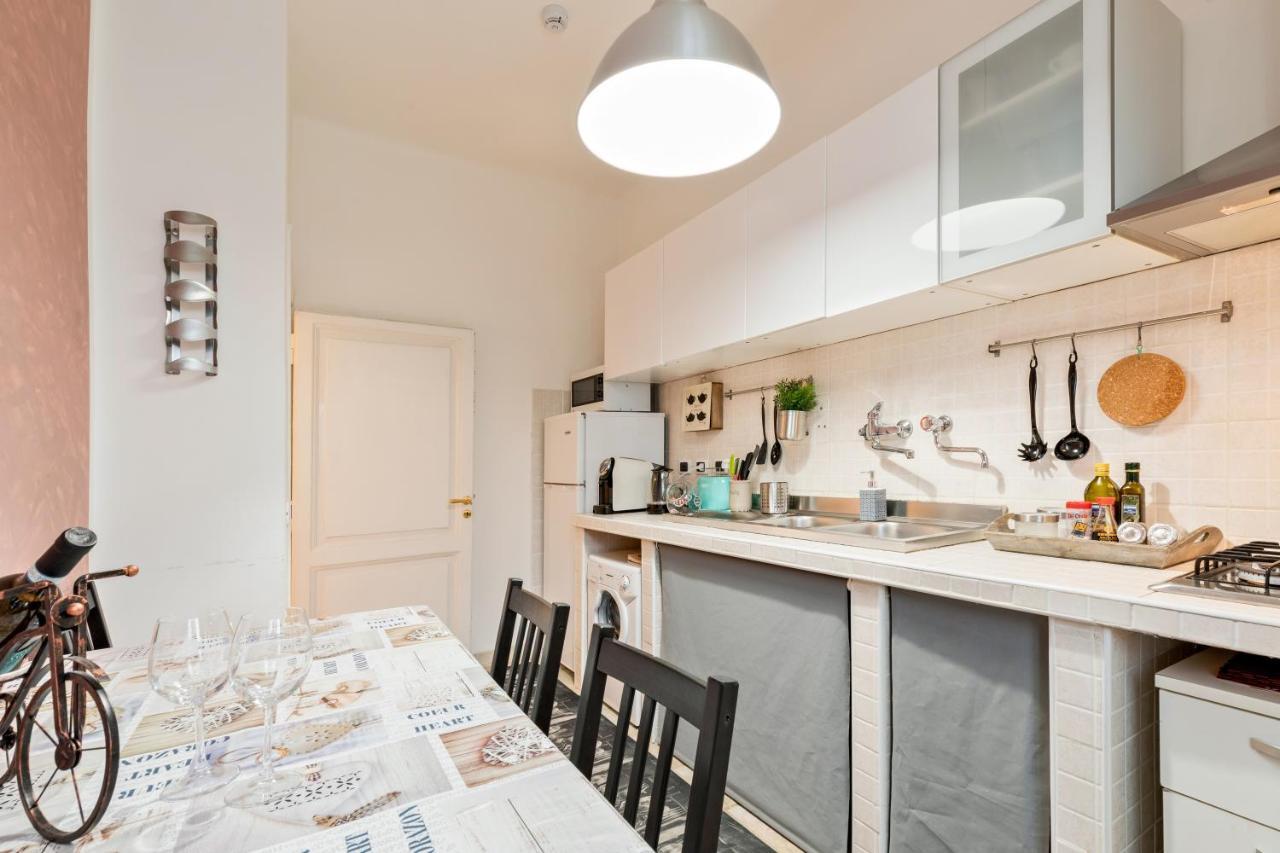 Urbana Apartment Colosseum Rzym Zewnętrze zdjęcie